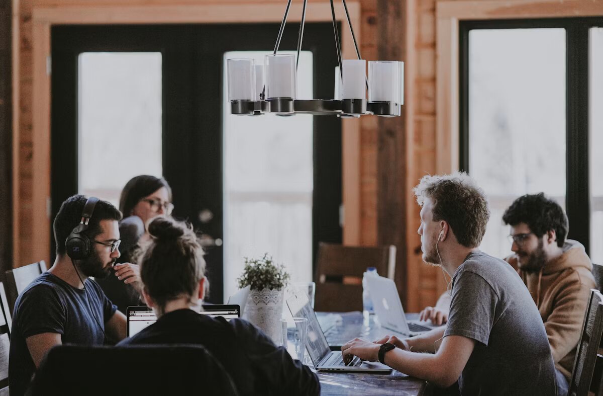 Business Loans in Vermont help businesses manage slow seasons, cover expenses, and grow with simple funding options from Swish Funding.